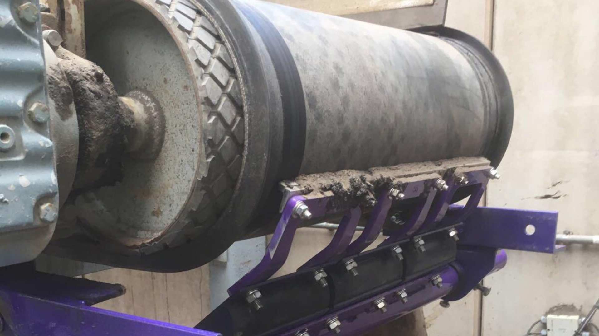 Bavettes et Systèmes d'Étanchéité - Alfatec